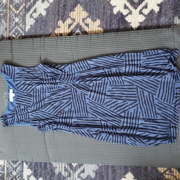 LOFT Dresses & Skirts - Loft blue and black dress